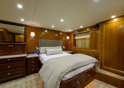 Blue-Ridge-vip_stateroom-1