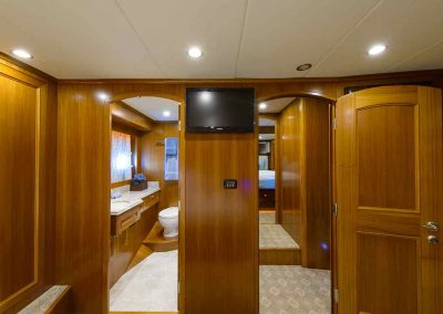 Blue-Ridge-vip_stateroom-7