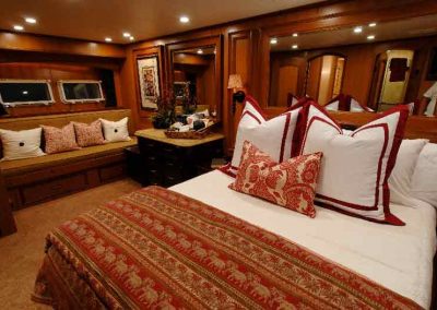 E7-Endless-Summer-VIP-Stateroom