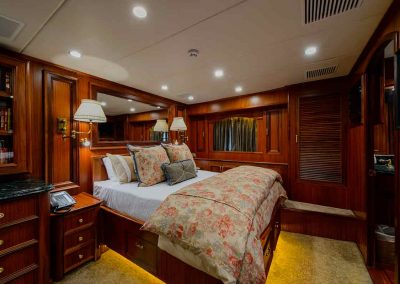 Tenacity-vip_stateroom-1